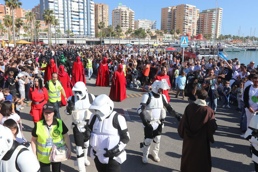 Tercer desfile de la Legión 501 por Málaga