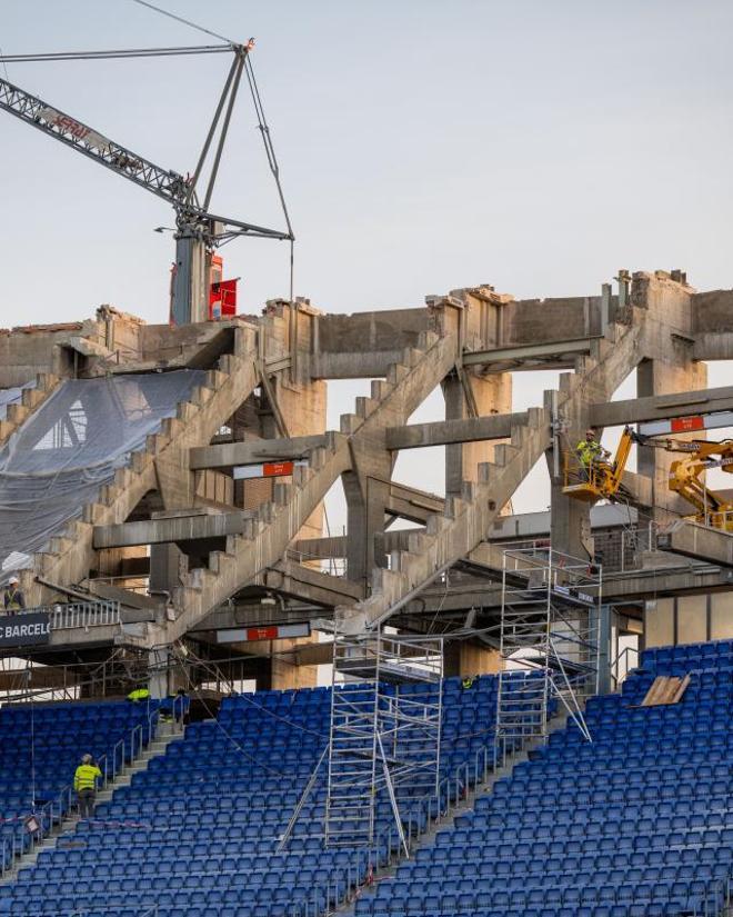 ¡El Camp Nou cambia de cara! Así están las obras en el Gol Sud