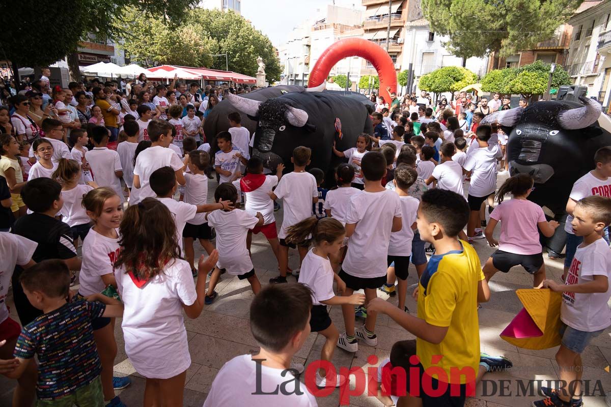 Chupinazo y encierro chico en Calasparra