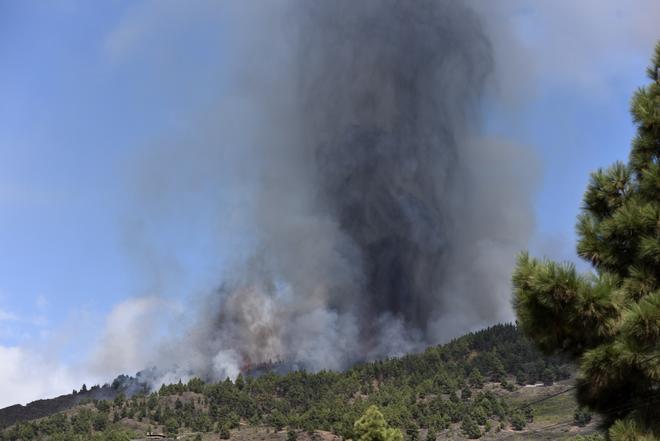 Volcan La Palma EFE 2.jpg