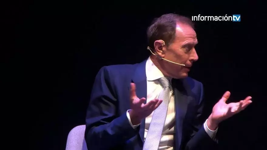 Así ha transcurrido el Foro Ferrándiz con Butragueño y Corbalán