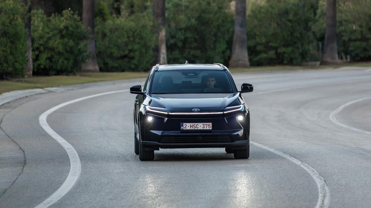 El SUV eléctrico de Toyota es más dinámico y más eficiente.