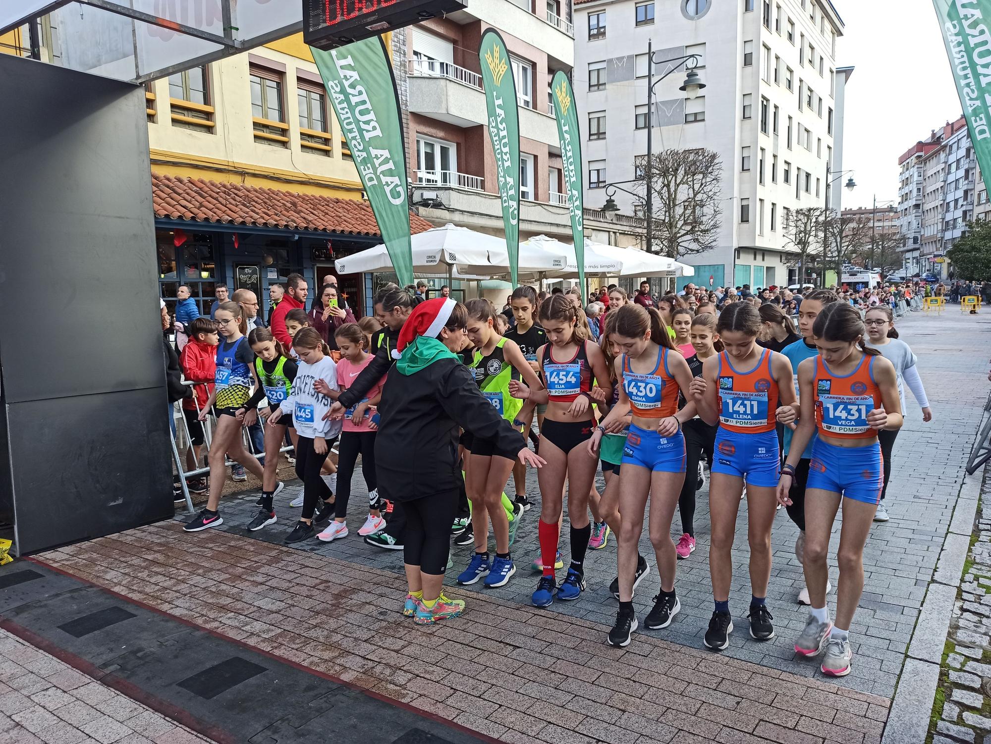 Casi 1.500 participantes disputan la carrera de Fin de Año de Pola de Siero