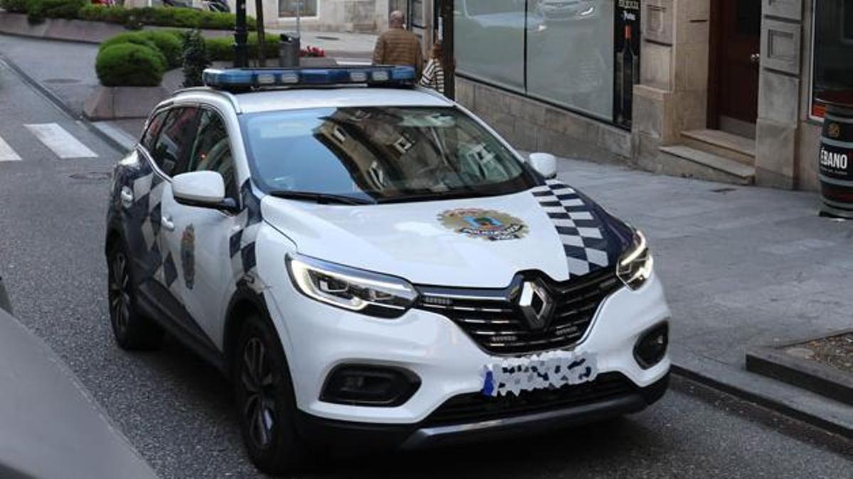 Un coche de la Policía Local de Vigo en una imagen de archivo.