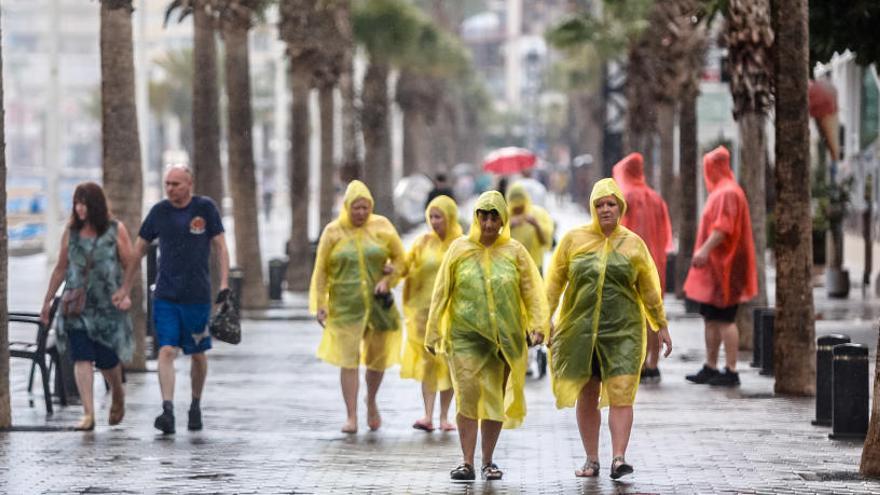 Benidorm activa el Plan de Emergencia por fuertes lluvias