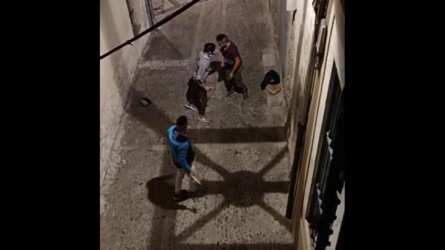 Vídeo: Baralla destral en mà al Barri Vell de Girona