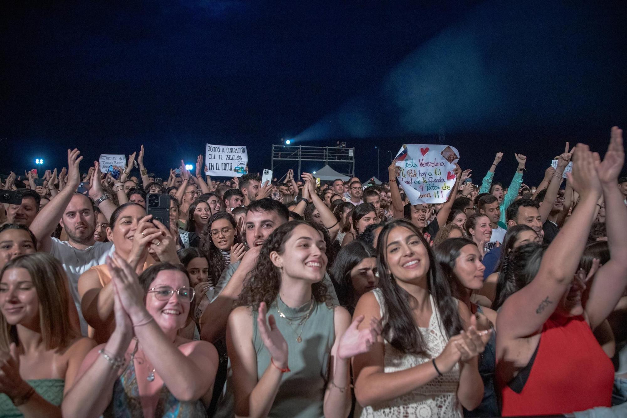 Así se vivió el concierto de Melendi en Badajoz