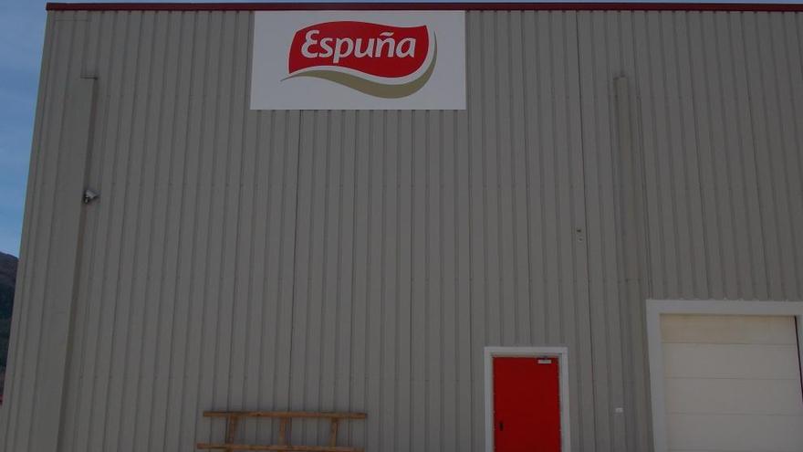 Espuña intensifica la seva presència als EUA.