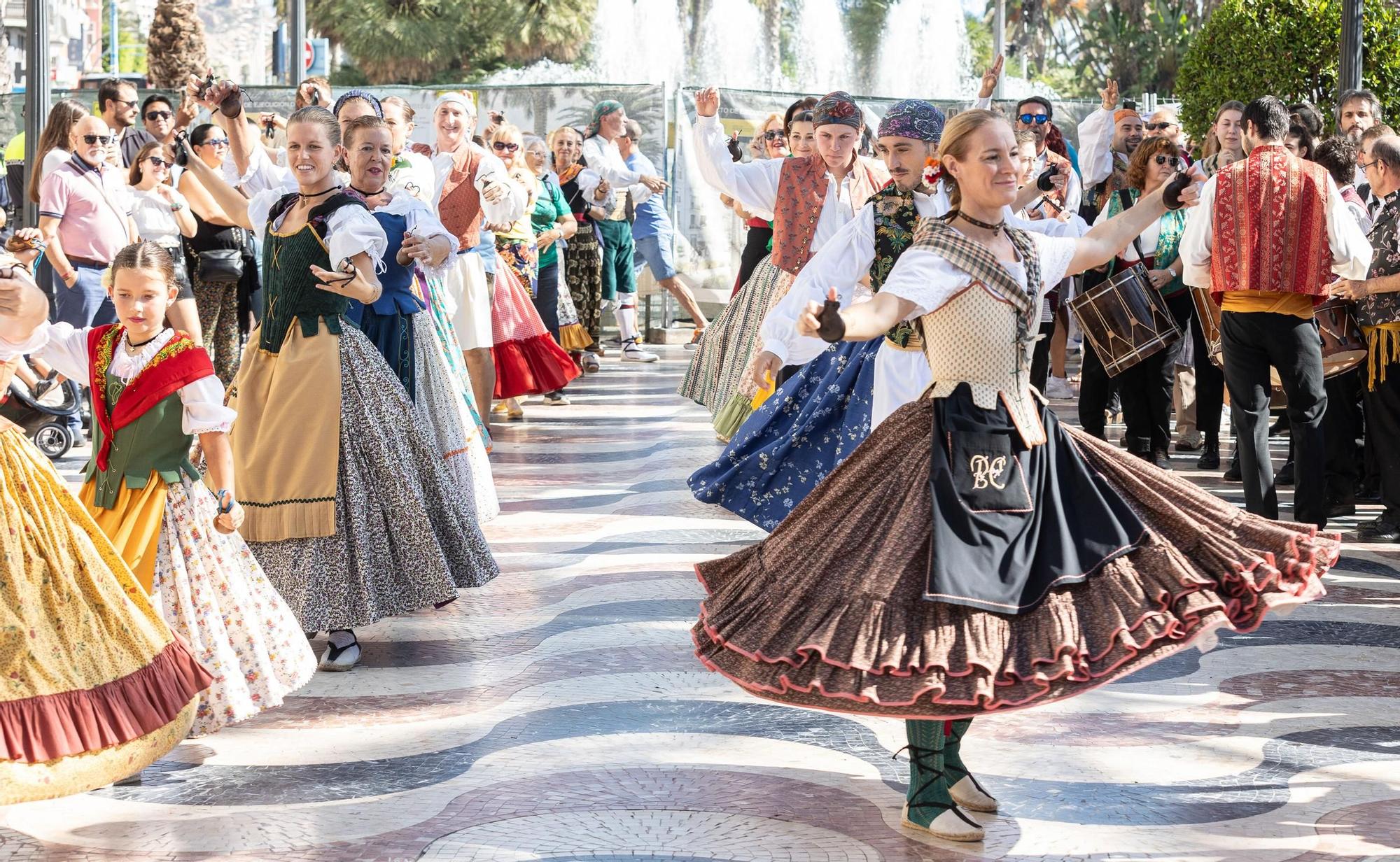 Alicante celebra el 9 d'Octubre