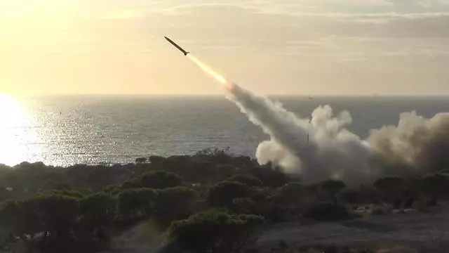 El Ejército prueba un lanzador de misiles Patriot en las proximidades de Adana (Turquía), done cumple con una msión OTAN de protección