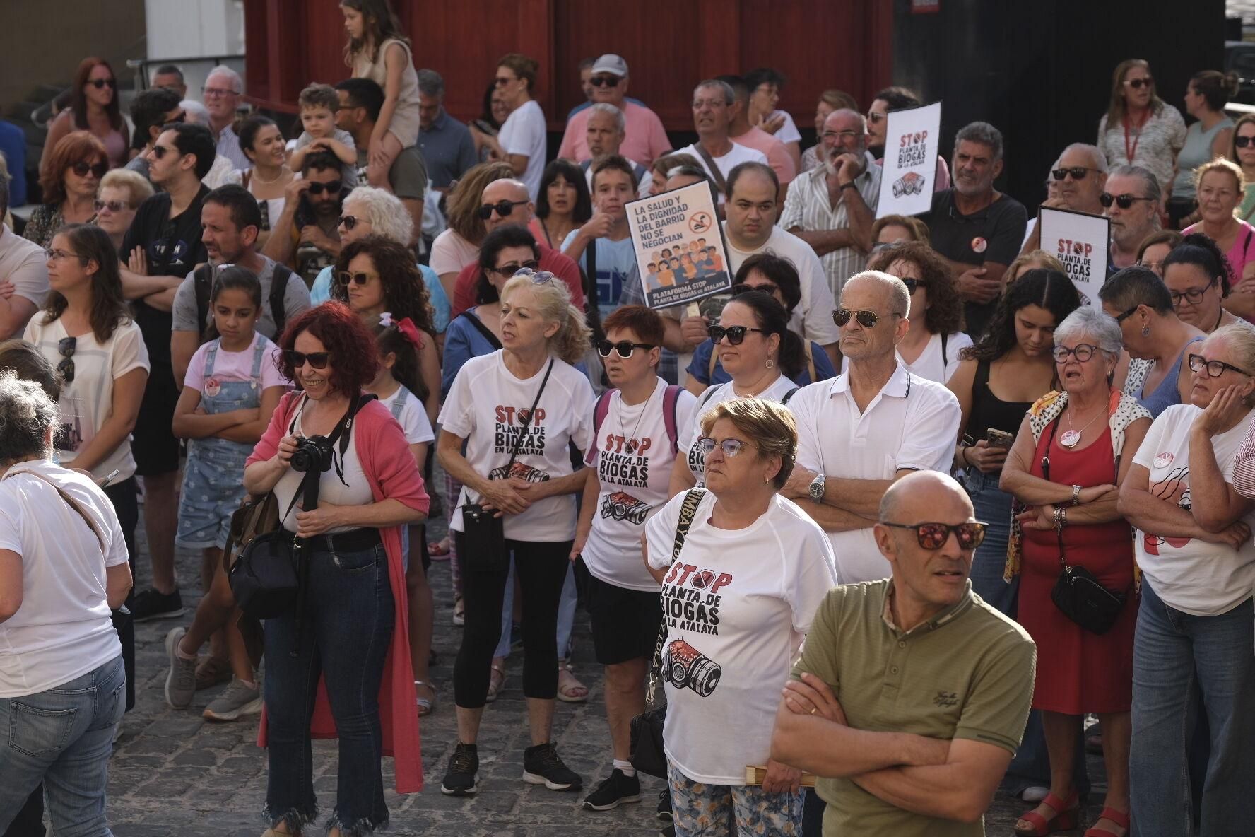 Manifestación contra la planta de biogás en La Atalaya de Guía