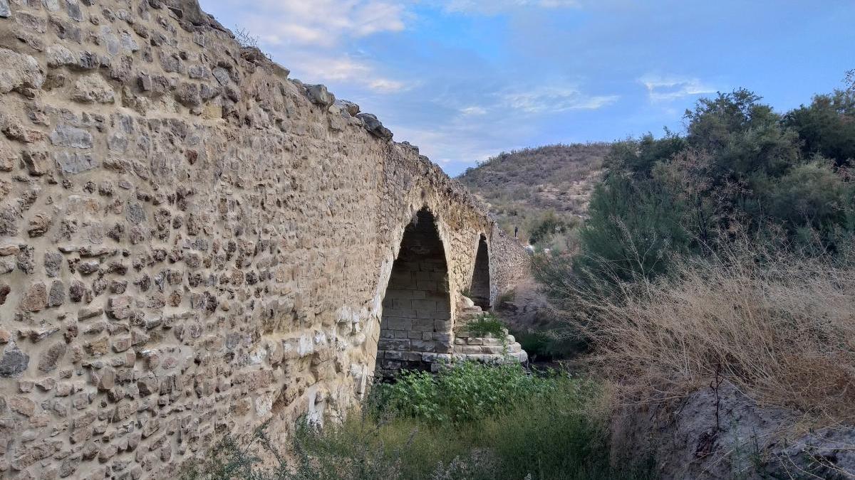 El lunes comienzan las obras para consolidar el Puente Povedano en Lucena