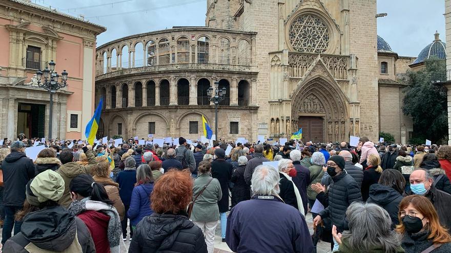 Castellón alza la voz por Ucrania en València