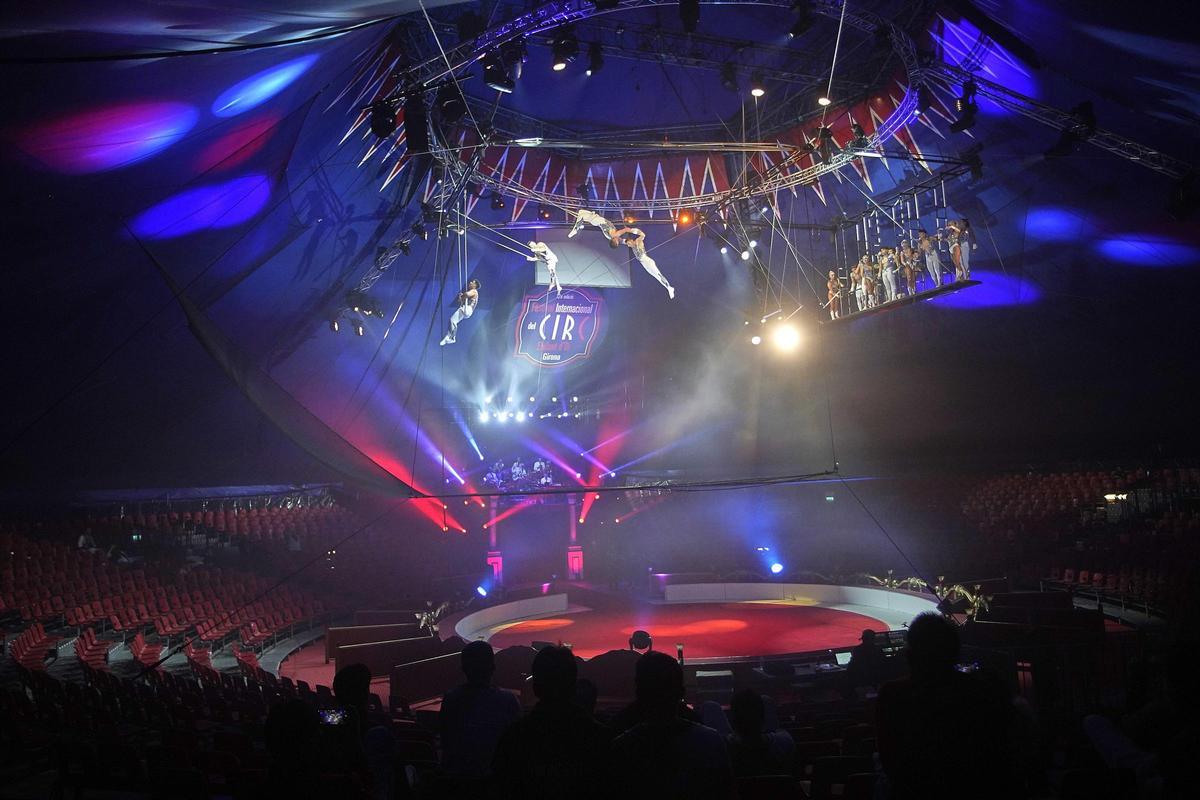 Les millors imatges de la presentació del Festival Internacional de Circ l'Elefant d'Or