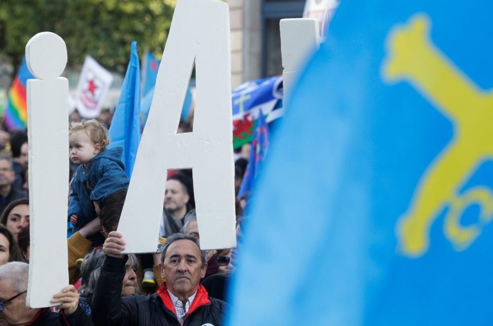 Manifestación por la Oficialidad en Oviedo