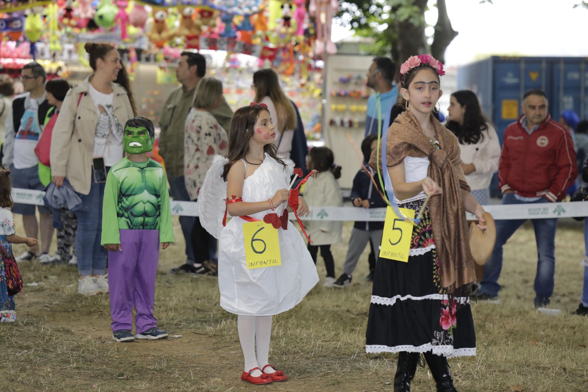 En imágenes: Castiello pone color a sus fiestas con disfraces