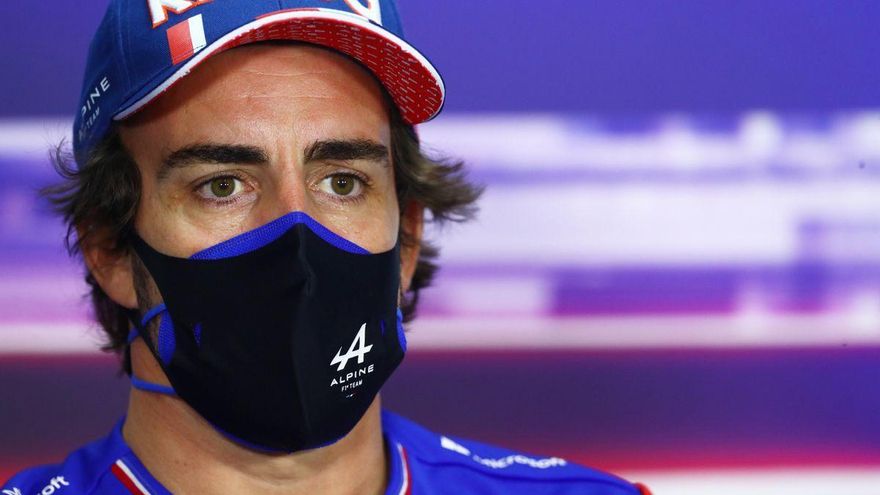 Fernando Alonso, sorprendido de que le pregunten por su edad en su retorno a la F-1