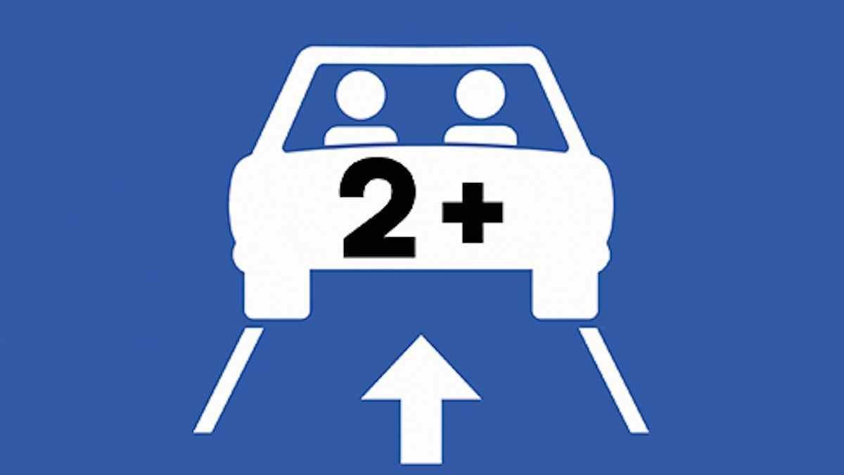 Circular indebidamente por un carril VAO (Vehículo de Alta Ocupación) en España conlleva una multa de 200 euros