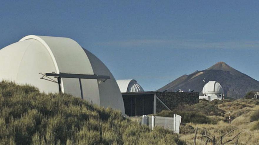 Telescopios del Instituto de Astrofísica de Canarias. | | LP/DLP