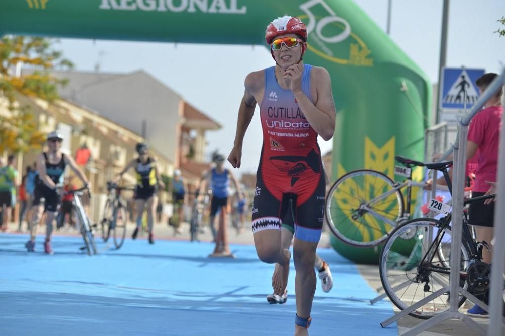 Llegada a la meta del Triatlón Villa de Fuente Álamo