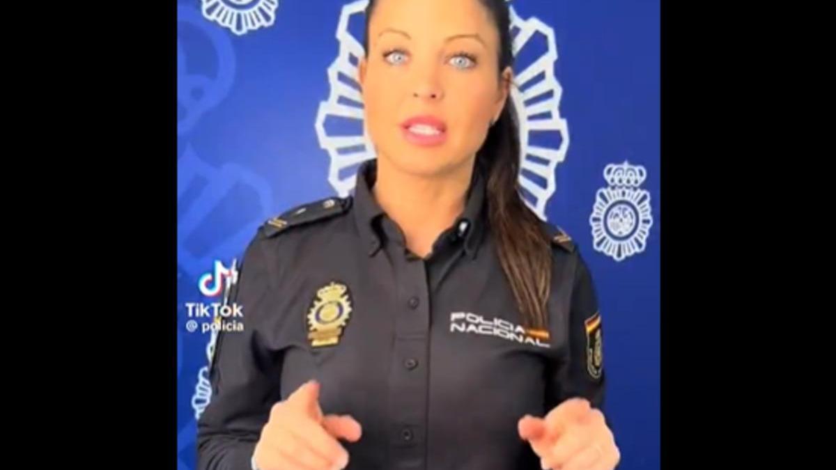 La Policía Nacional advierte de la última estafa detectada con multas de la DGT.