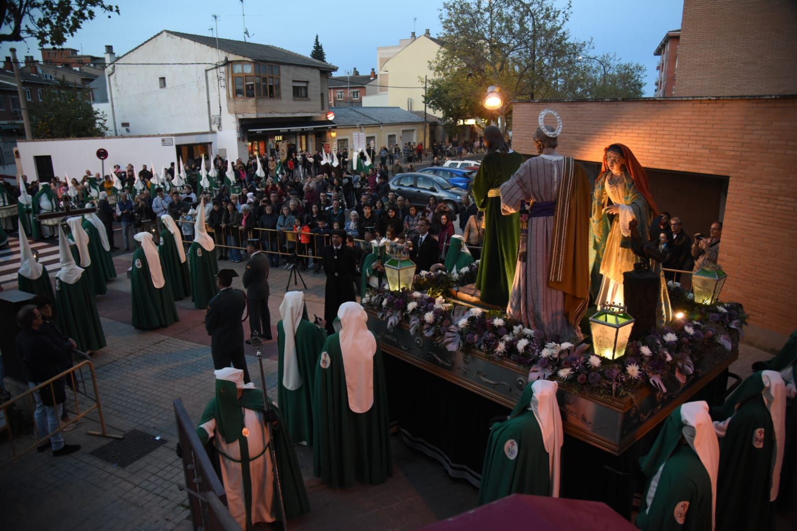 En imágenes | Procesiones del Miércoles Santo en Zaragoza