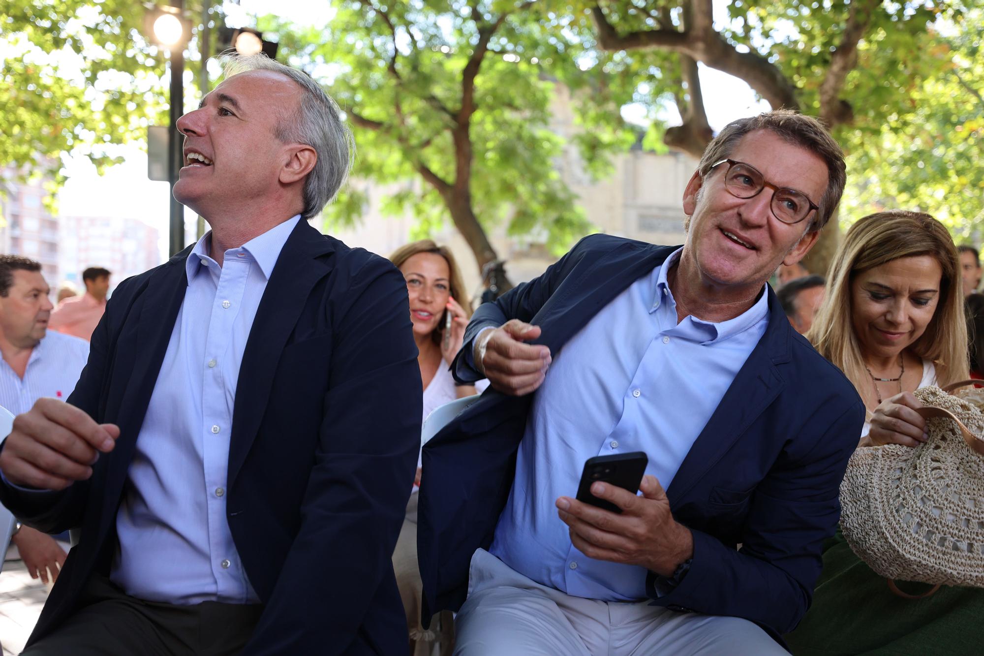 Feijóo junto a Jorge Azcón en un acto sobre Educación en Zaragoza.