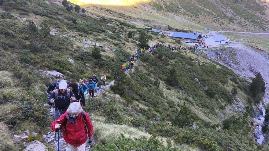 El túnel de Bielsa-Aragnouet cumple medio siglo de historia y lo celebra con una paellada fronteriza
