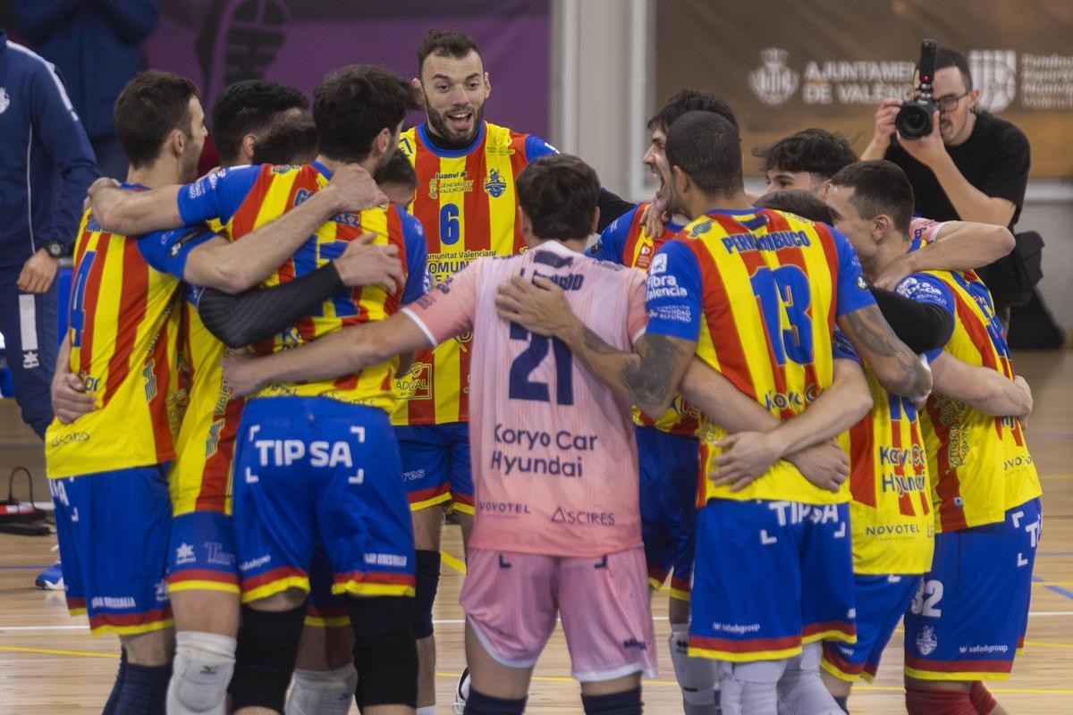 El Léleman Conqueridor hace historia y se mete en octavos de la CEV Challenge Cup El Léleman Conqueridor hace historia y se mete en octavos de la CEV Challenge Cup