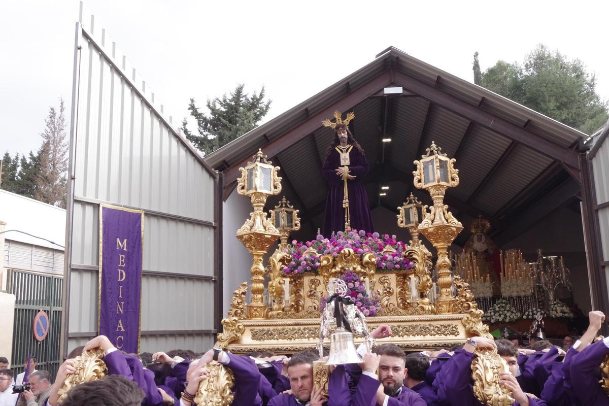 Trono de Jesús de Medinaceli el viernes 27 de marzo de 2026 en Málaga