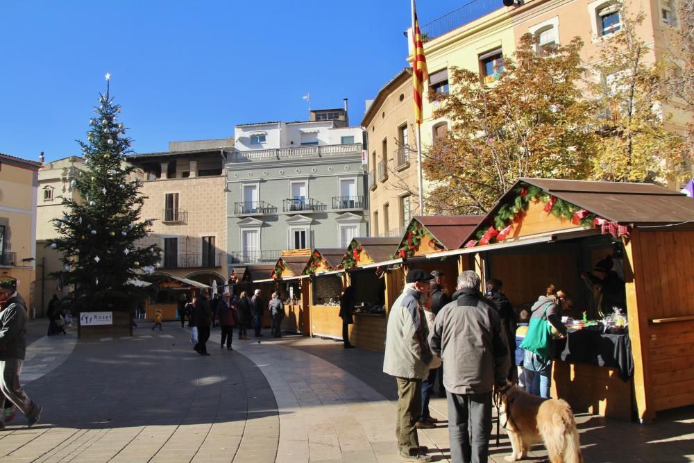 Parades d'artesans i de productes de Nadal a Igualada