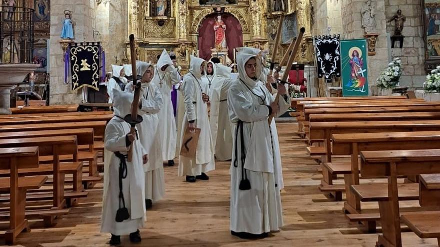 El Perdigón ruega por las vocaciones sacerdotales