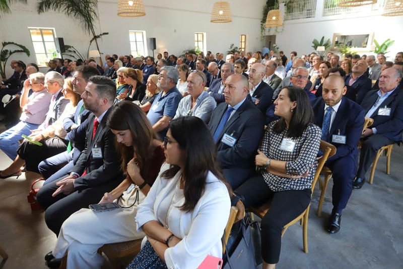 AVE y la CEV celebran la jornada "Cruce de Corredores" sobre ambos ejes ferroviarios en Sagunt