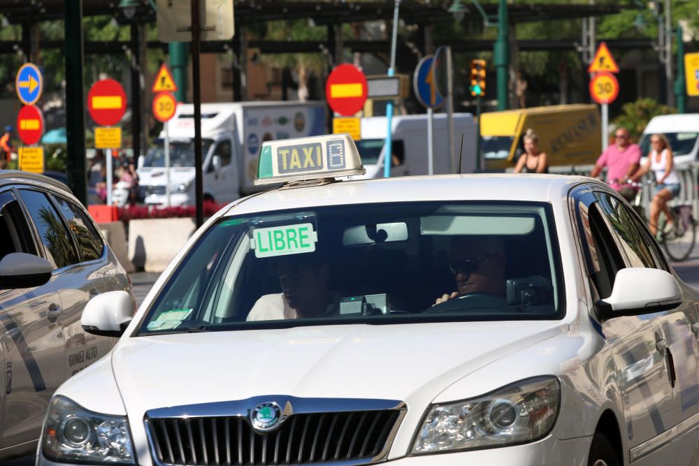 Los taxistas malagueños se suman a la huelga