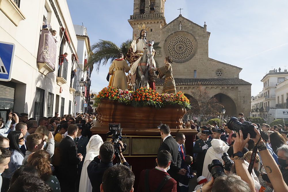 La Entrada Triunfal abre los desfiles procesionales de Córdoba