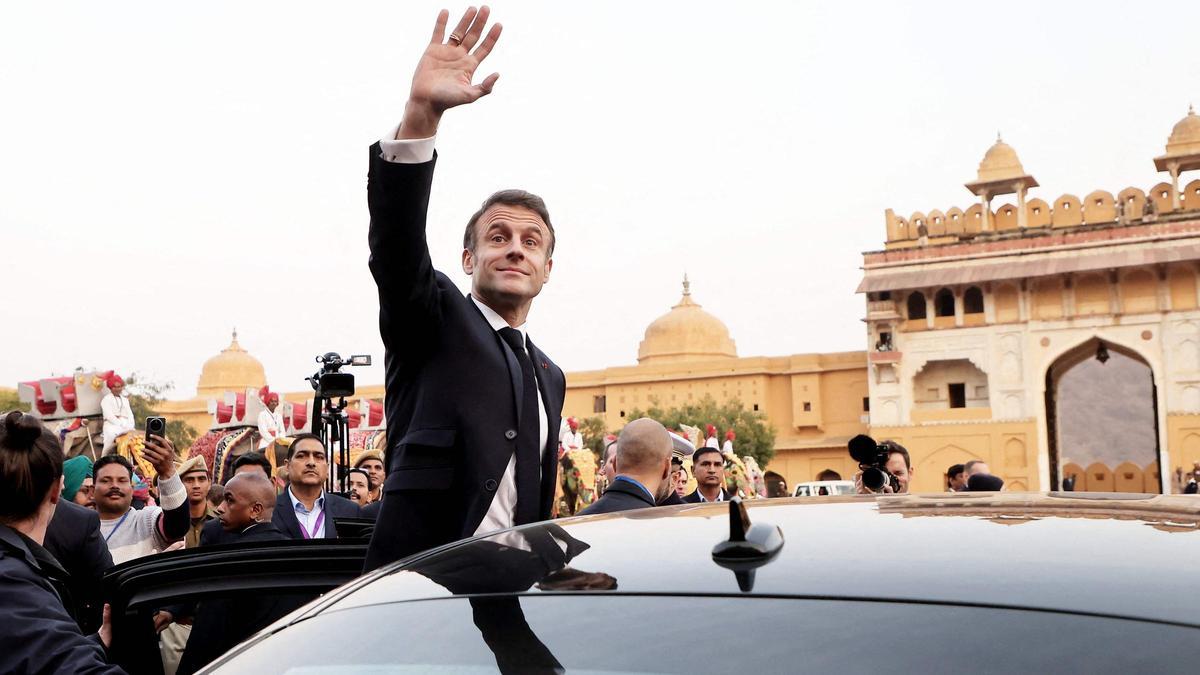 Emmanuel Macron, en Jaipur, en su visita institucional a la India