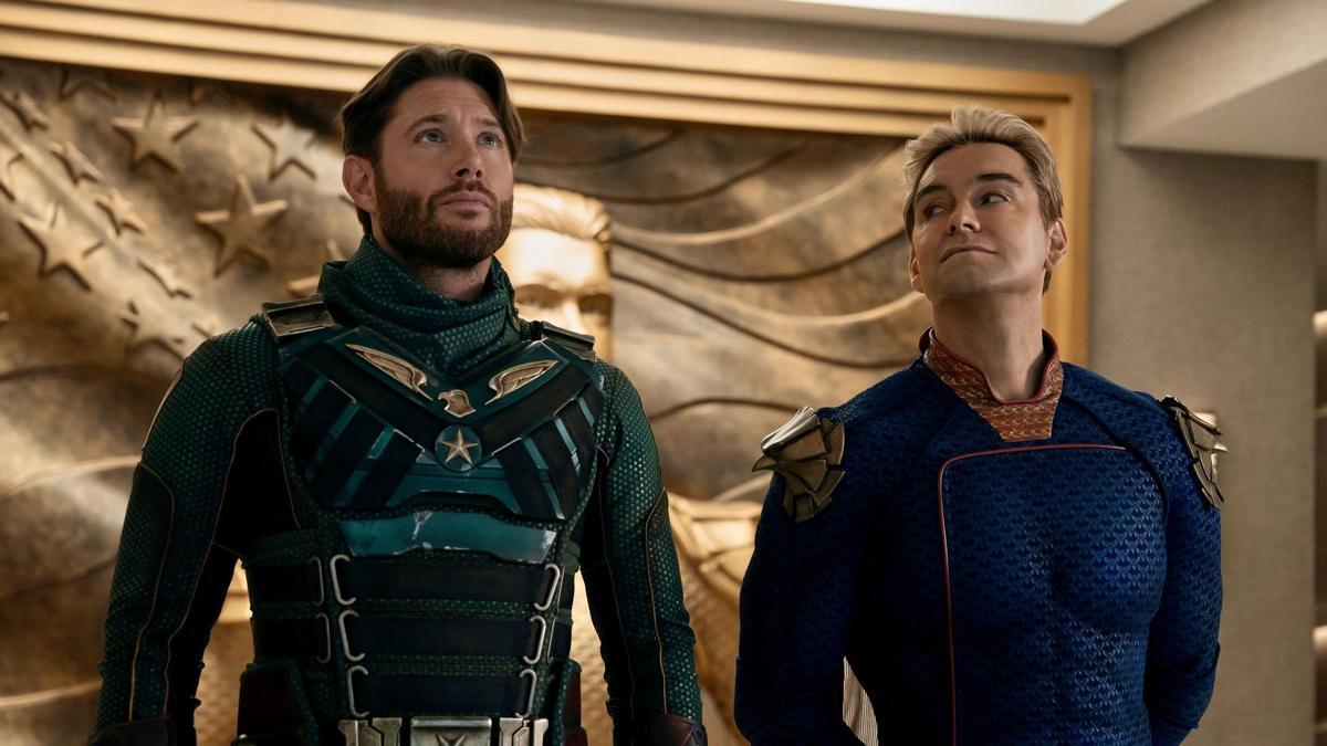 Jensen Ackles (Soldier Boy) y Antony Starr (Patriota) en la temporada final de 'The Boys'