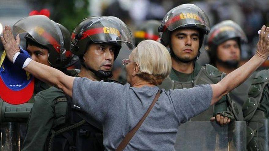 América Latina llama al diálogo a Maduro y a la oposición