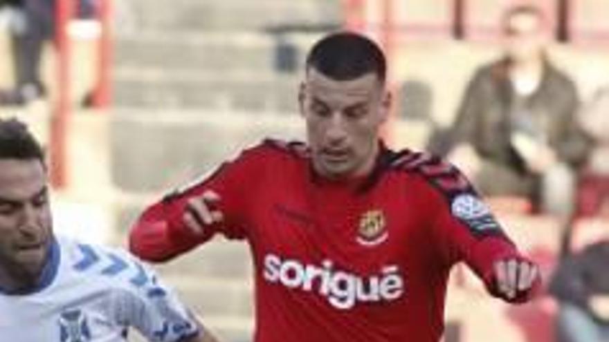 Perone, con el Nàstic.