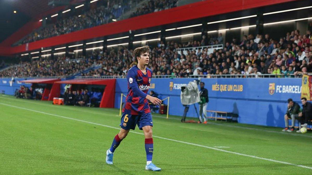 Riqui Puig vuelve al Estadi Johan Cruyff para aportar su fútbol de fantasía