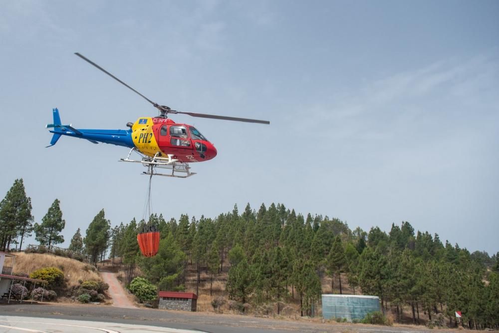 El segundo helicóptero contraincendios del Cabildo