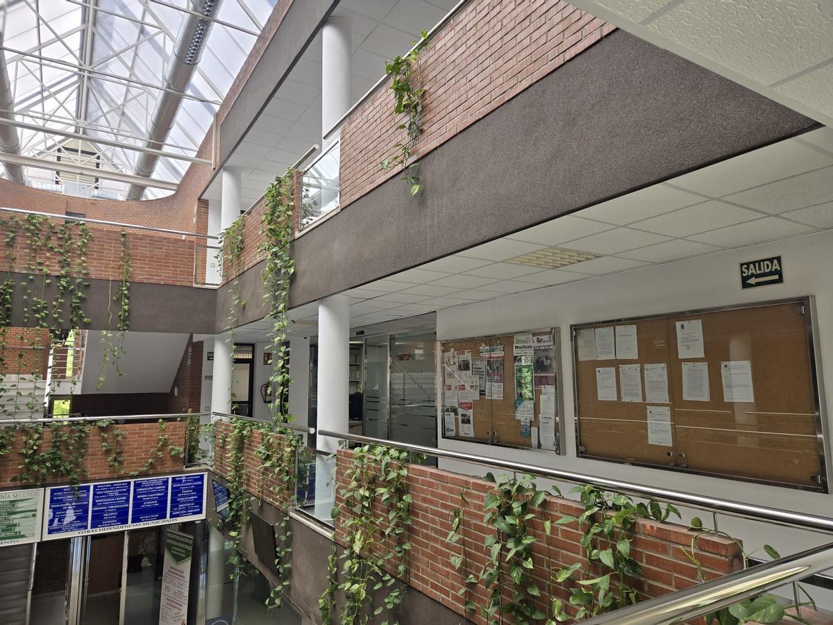 Pasillos interiores del Ayuntamiento de Molina de Segura.