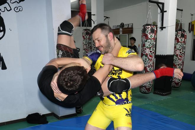 Los gallegos se enganchan a las MMA