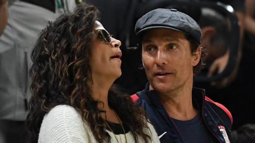 McConaughey y otros famosos se dejan ver por Río