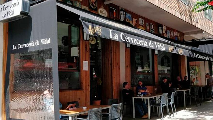 La cervecería de Vidal ofrece género internacional o de producción propia