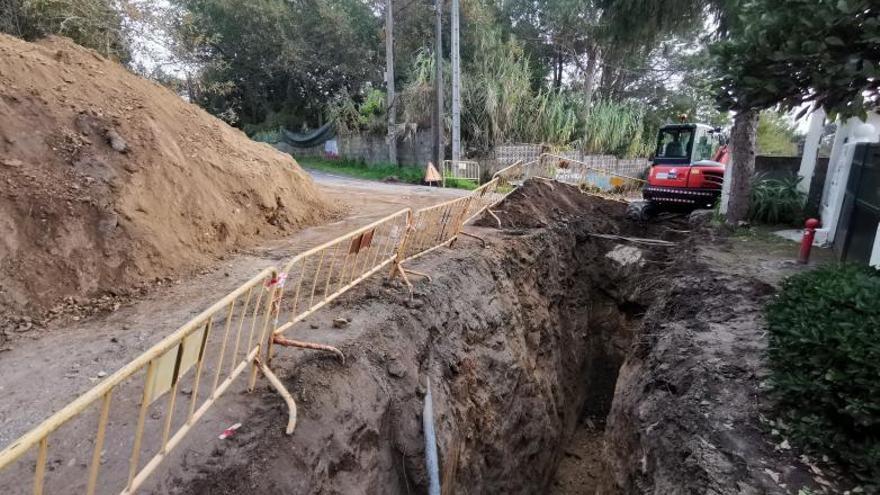 Obras de reforma de la subcuenca Aldán-O Hío, ayeren la zona de Nerga   | // SANTOS ÁLVAREZ