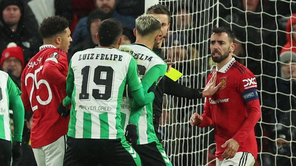 Una acción del Manchester United - Betis.