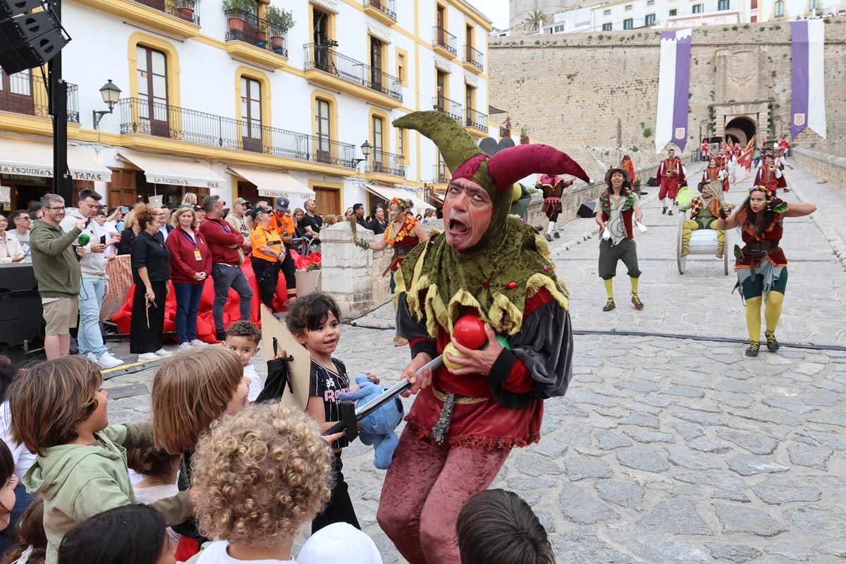 Todas las imágenes de la inauguración de la feria Eivissa Medieval