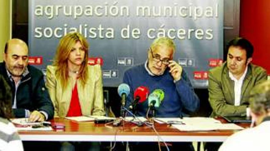 PSOE y PP se enfrentan por las inversiones de los presupuestos