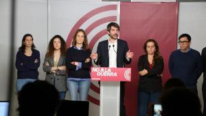 Dirigentes de la dirección de los Comuns durante una rueda de prensa del ministro Ernest Urtasun